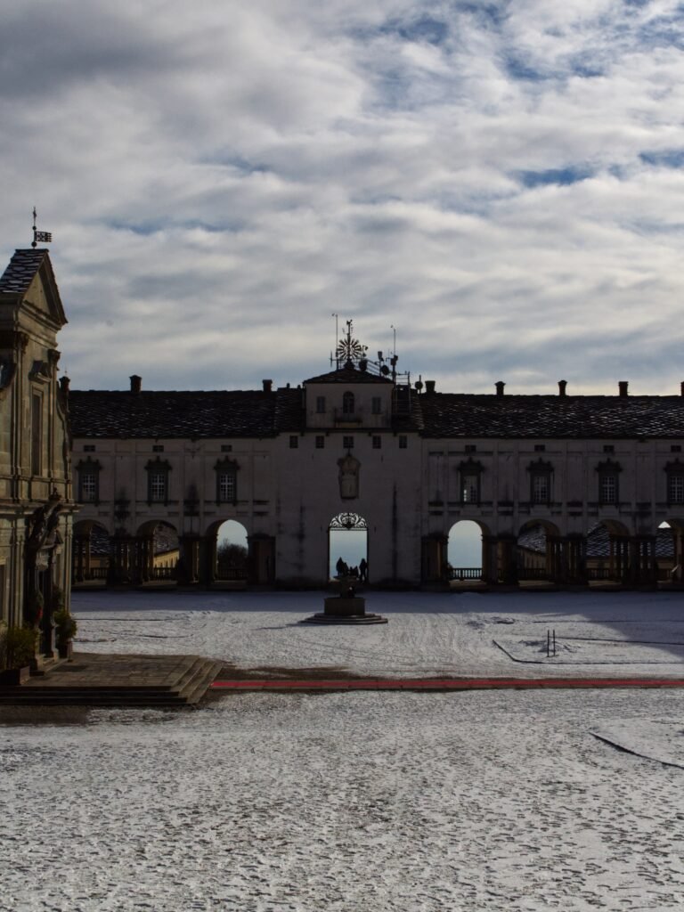 Camino al Santuario de Oropa - Guía Completa: Historia, Consejos y Cómo Llegar 2 DSC0162gradient